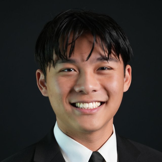 Jonathan Gong